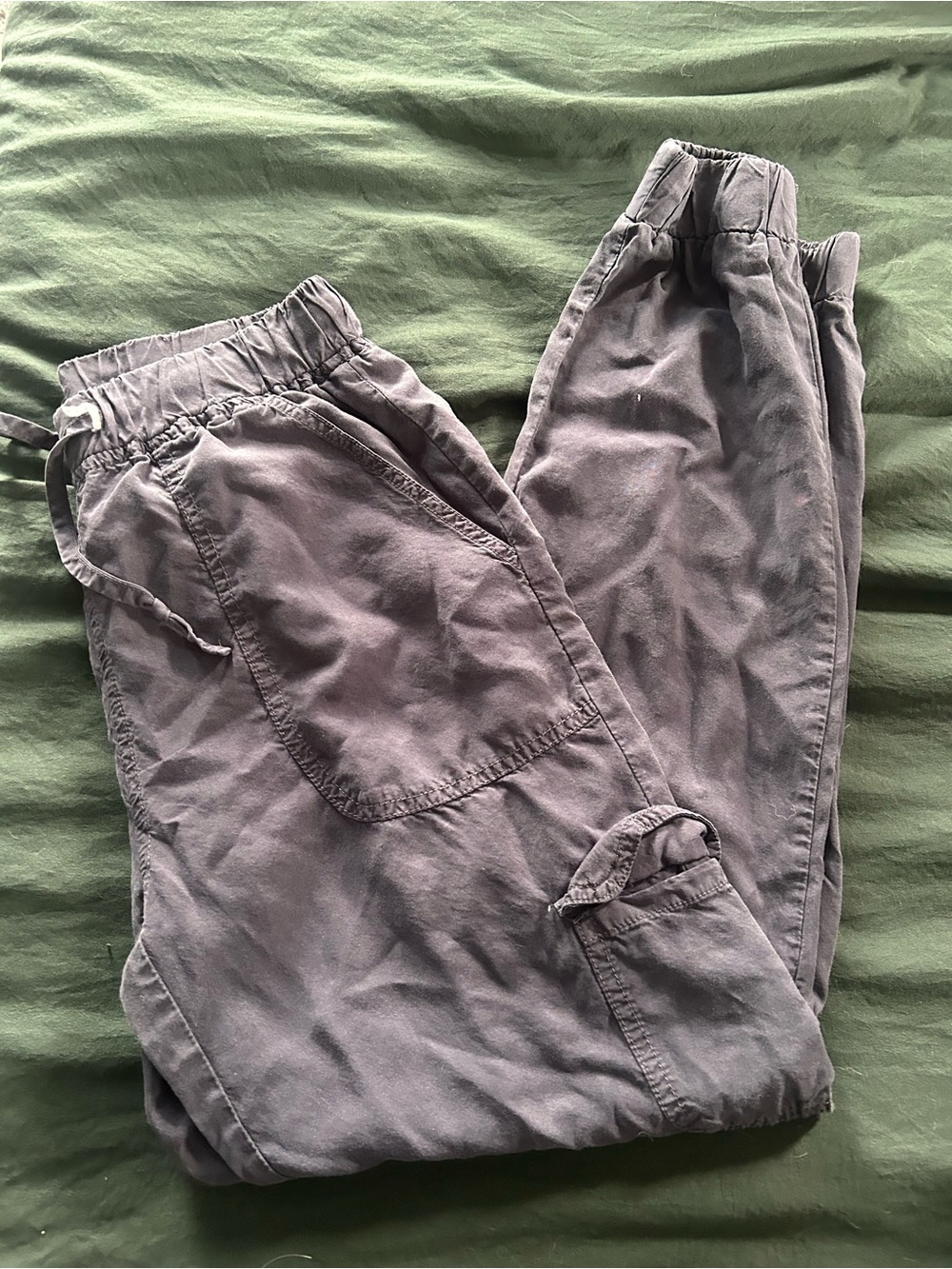 Thread & Supply Women's Track Joggers in Charcoal Gray